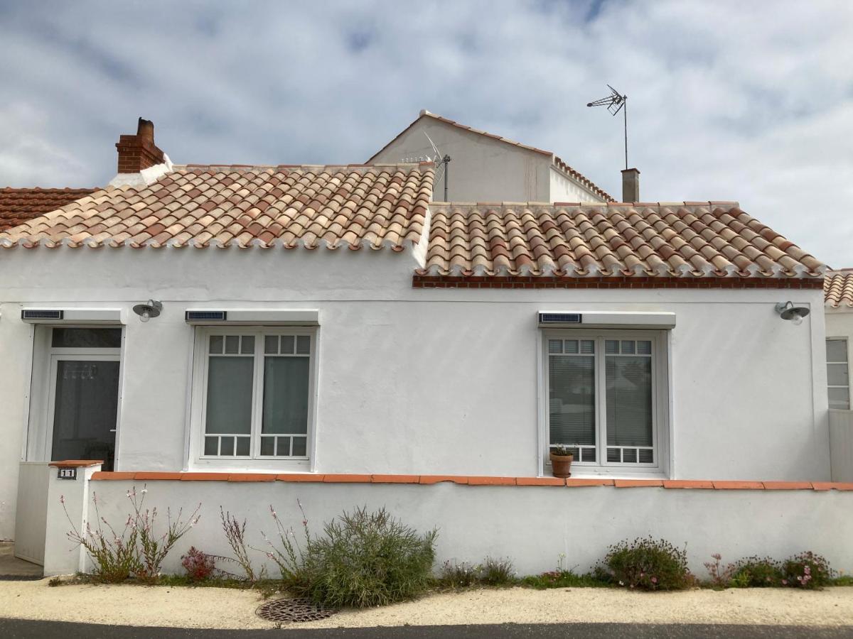 Вилла Chez Leonce L'Epine  Экстерьер фото